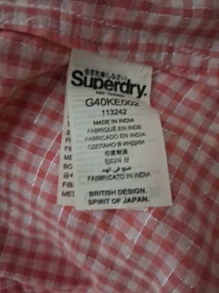 Blusa de cuadros manga larga