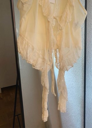 Top volantes y encaje Zara S - Color crema pastel