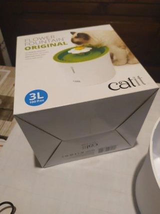 Fontana per gatti Catit Flower 3L