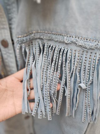 Chaqueta vaquera Zara con flecos