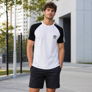 Maglietta Adidas Vintage Uomo Bianca e Nera
