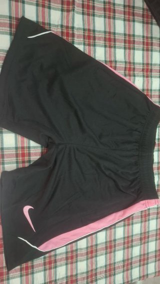 Camiseta Nike Dri-Fit Rosa