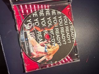 CD Madonna Confessions II Live in NYC Grindr