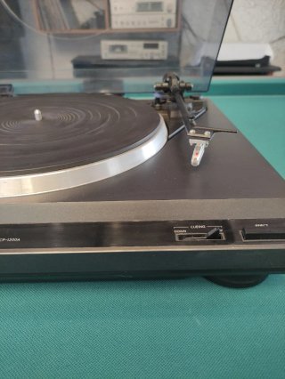 Tocadiscos Onkyo CP-1200A