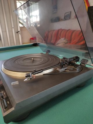 Tocadiscos Onkyo CP-1200A