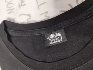 Camiseta Stussy Negra Clásica