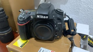 Nikon D600 Cámara DSLR - Menos 5.000 disparos