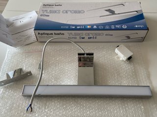 Aplique Baño Yuma Cromo 30cm LED
