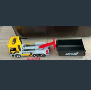Camioncino Playmobil giallo e nero