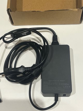Cargador para Microsoft Surface