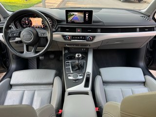 Audi A4 2.0 TDI 150 cv S line
