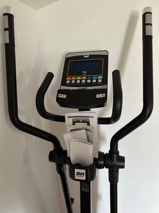 Bicicleta Elíptica BH ZK 900