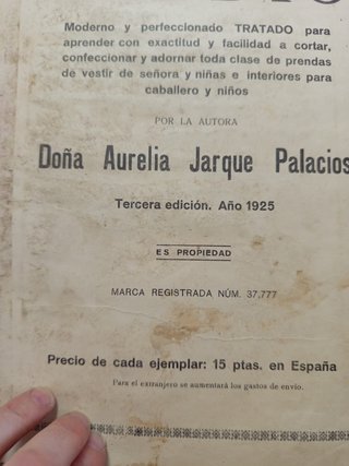 Libro Art Studio 1925 - Costura Señoras