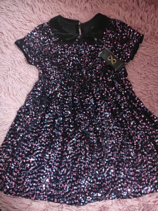 Vestido lentejuelas y terciopelo