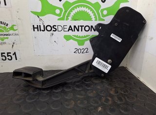 Renault 99036 7484557628 pedal premium route -2006