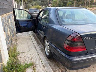 Mercedes-Benz Clase C W202 inmortal