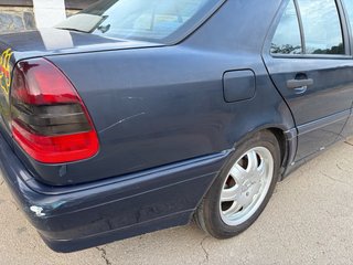 Mercedes-Benz Clase C W202 inmortal