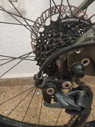 Bicicleta Giant talon 2 29" 2025 Como nueva