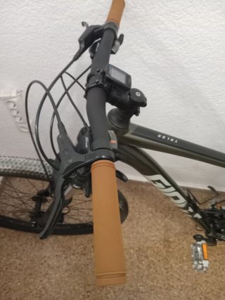 Bicicleta Giant talon 2 29" 2025 Como nueva
