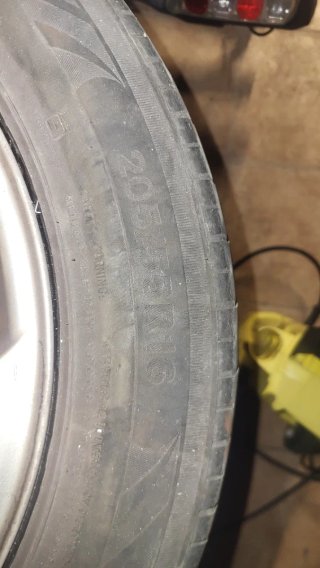 Llantas con Goma de Audi A4
