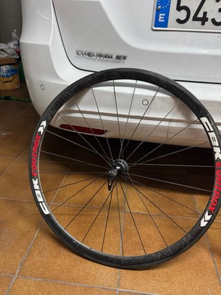 Llantas carbono CBK 35 perfil
