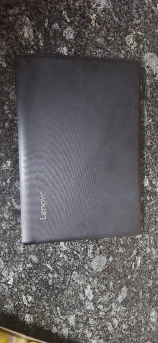 Portátil Lenovo IdeaPad Preto