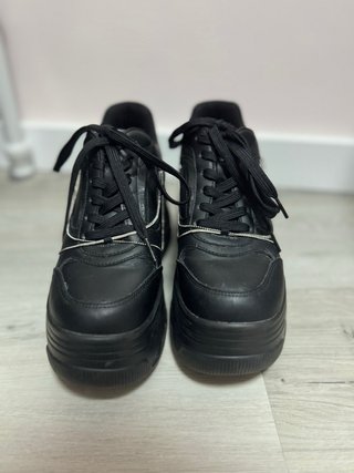 Zapatillas Bershka Plataforma Cadena