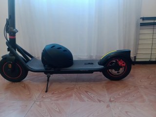 Patinete eléctrico casi nuevo