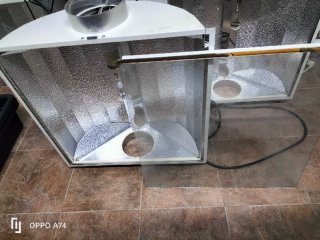 Lámpara tipo Cool Tube con Salidas de Aire