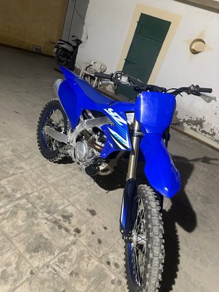 Moto Yamaha Enduro/Motocross Azul 150 horas
