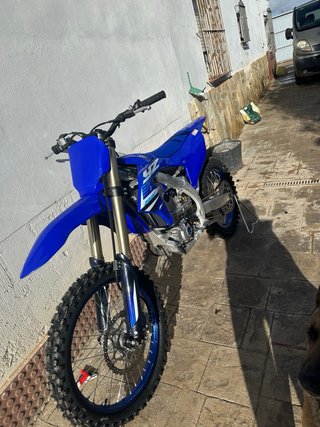 Moto Yamaha Enduro/Motocross Azul 150 horas