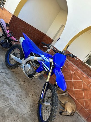 Moto Yamaha Enduro/Motocross Azul 150 horas