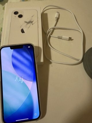 iPhone 13