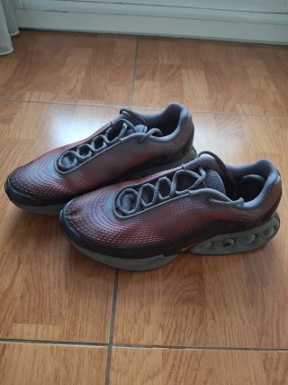 Zapatillas Nike Air Max Negras y Rojas