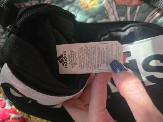 Riñonera Adidas Negra con Logo Blanco