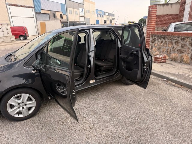 Opel Meriva 2014