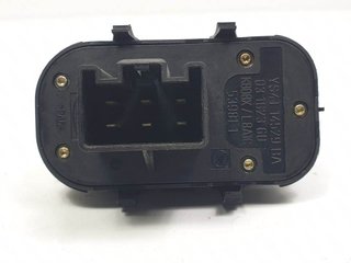 MANDO ELEVALUNAS DELANTERO IZQUIERDO FORD FORD FOCUS TURNIER (CAK) 1998-2005