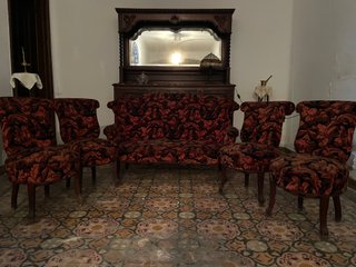 Sillones isabelinos terciopelo rojo