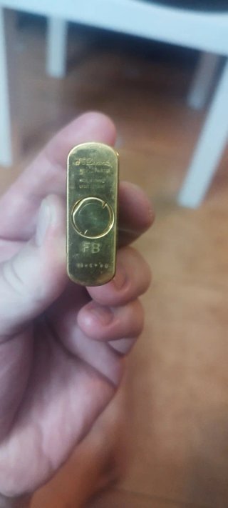 Encendedor S.T. Dupont Soubreny Oro y Rojo