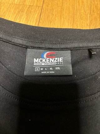 Camiseta McKenzie Negra