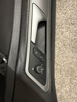 Paneles Puerta Golf 7