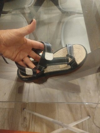 Sandalias Zara Beige y Negras Talla 38