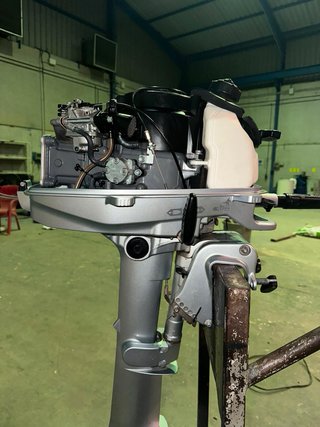Motor fueraborda Honda Marine 5 CV