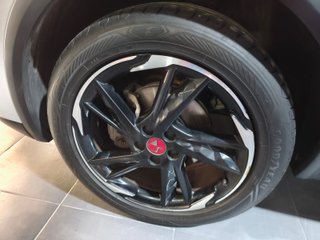 DS DS 7 Crossback BlueHDi DE 96kW (130CV) AT Bastille +