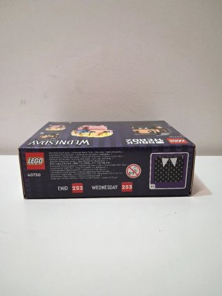LEGO 40750 Wednesday & Enid (BrickHeadz)