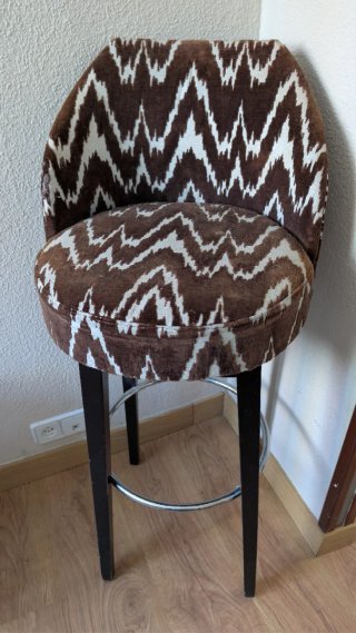 Taburete alto madera buen estado