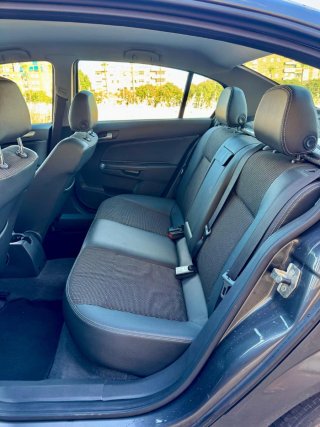 Opel Astra 2010