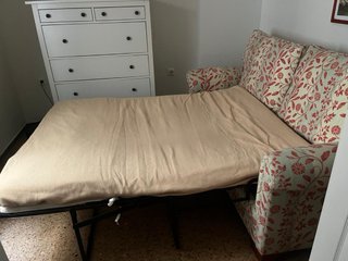 Sofá cama 2 plazas estampado floral