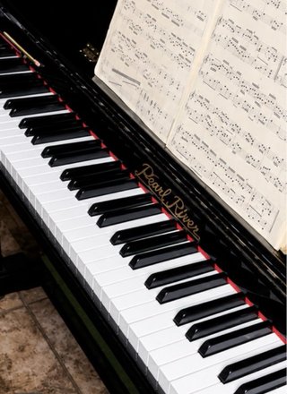 Piano Acústico Pearl River