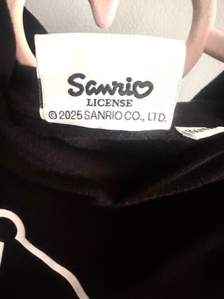 Sudadera Sanrio Kuromi